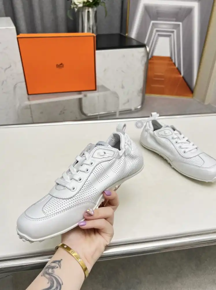 hype Hermes Casual Shoes