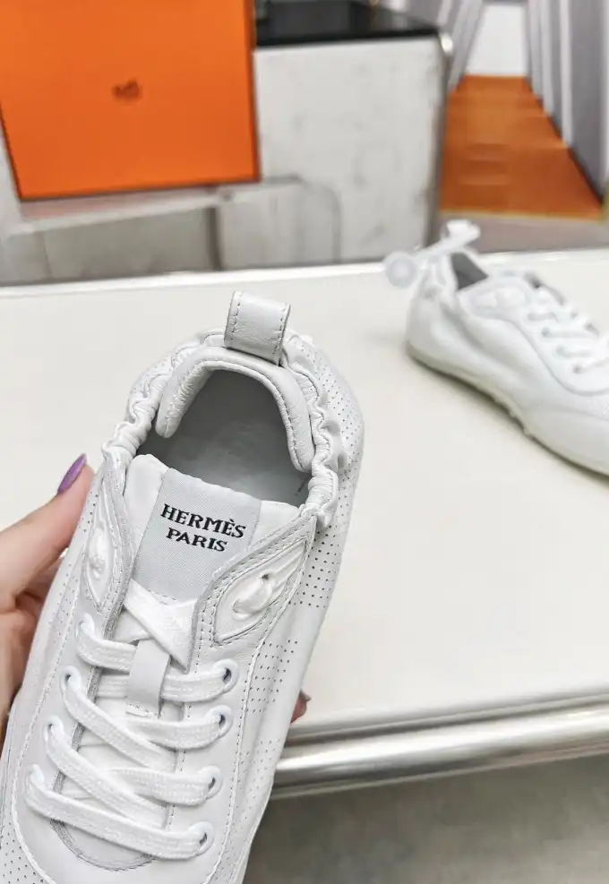 hype Hermes Casual Shoes