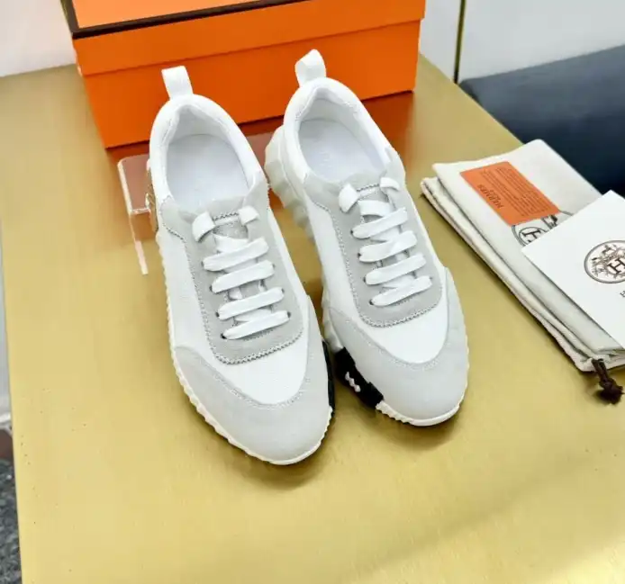 hype Hermes Casual Shoes