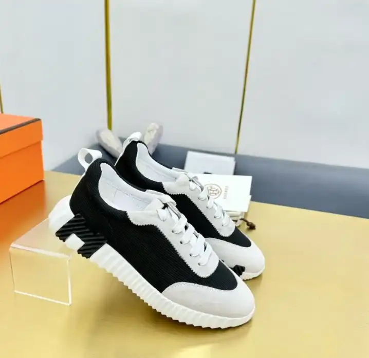 hype Hermes Casual Shoes