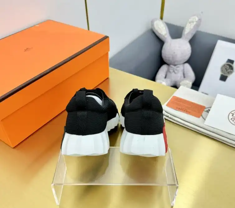 hype Hermes Casual Shoes