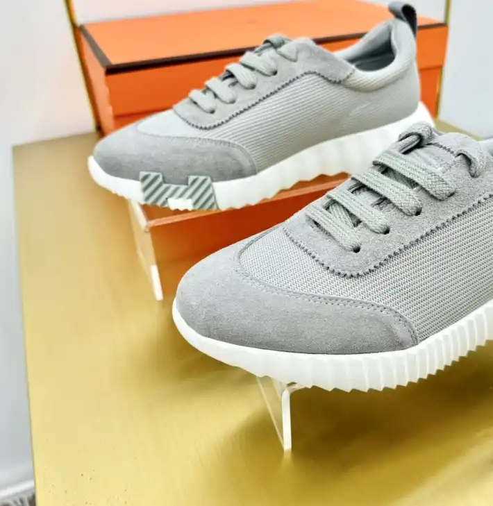 hype Hermes Casual Shoes