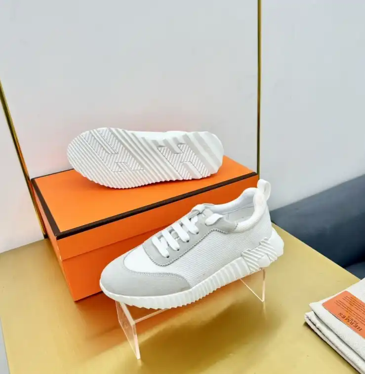 hype Hermes Casual Shoes