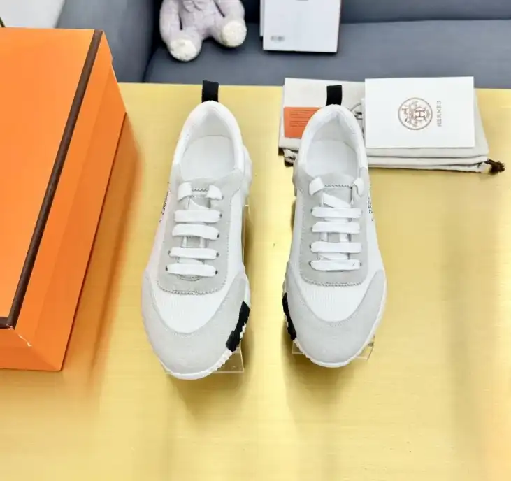 hype Hermes Casual Shoes