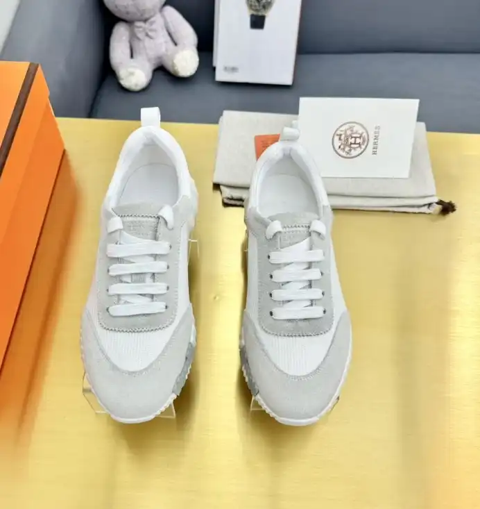 hype Hermes Casual Shoes