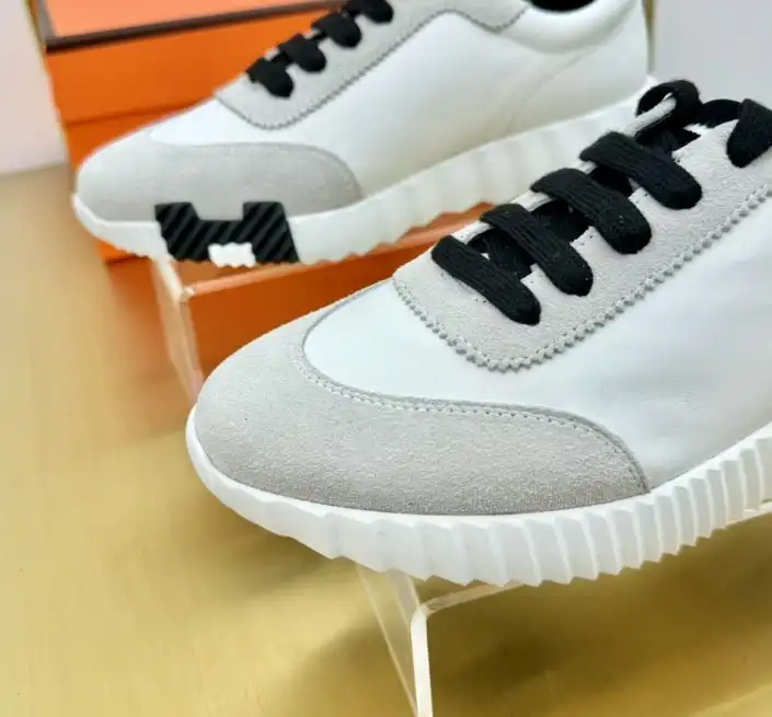 hype Hermes Casual Shoes