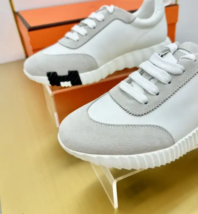 hype Hermes Casual Shoes