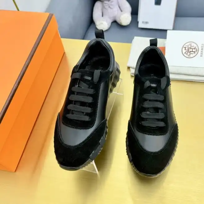 hype Hermes Casual Shoes