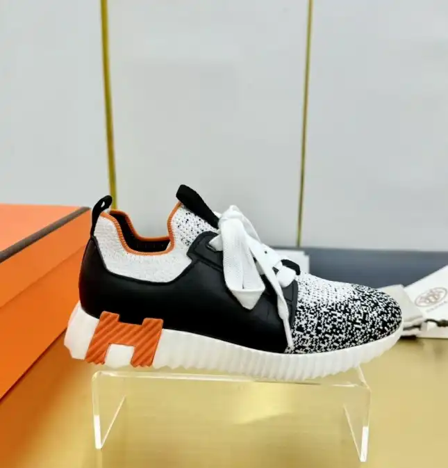 hype Hermes Casual Shoes