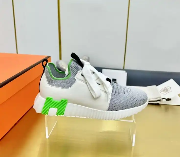 hype Hermes Casual Shoes