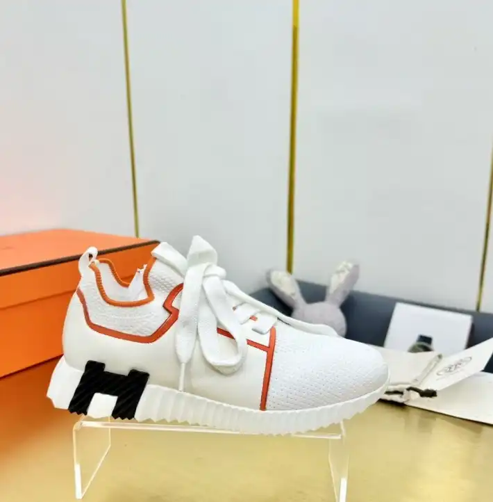 hype Hermes Casual Shoes