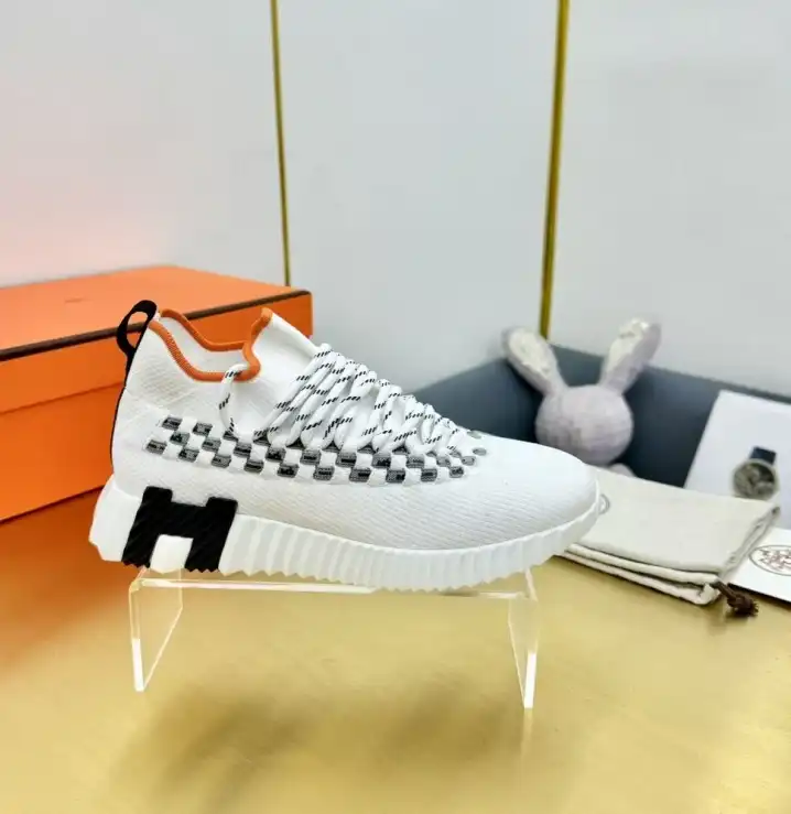 hype Hermes Casual Shoes