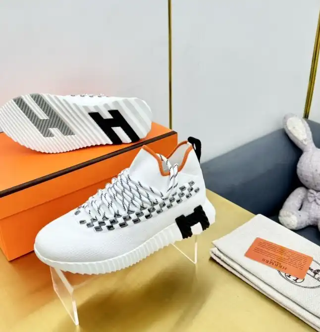 hype Hermes Casual Shoes