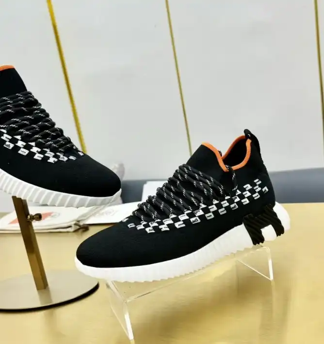 hype Hermes Casual Shoes