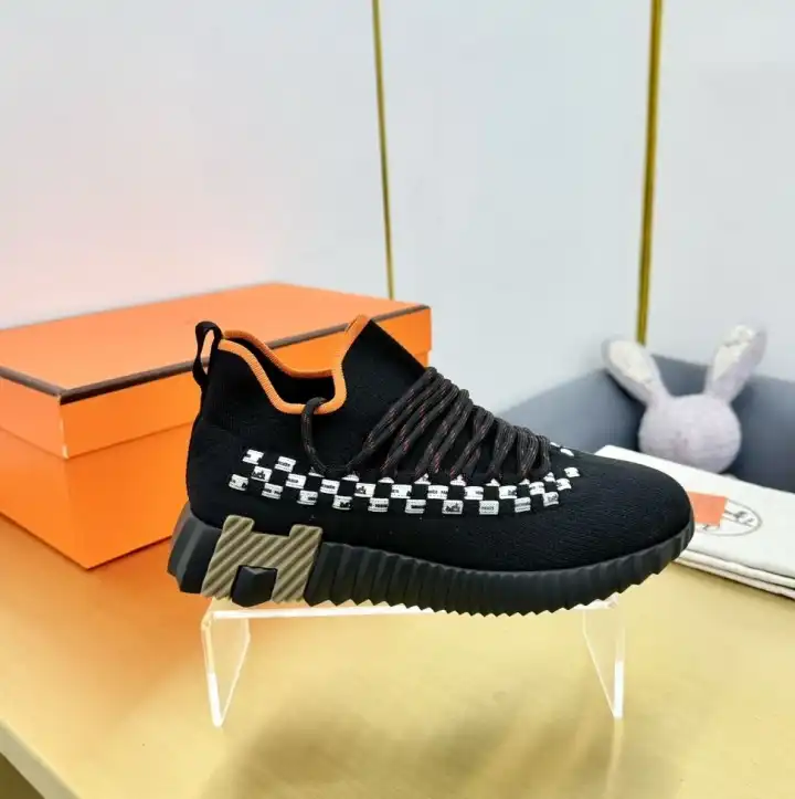 hype Hermes Casual Shoes