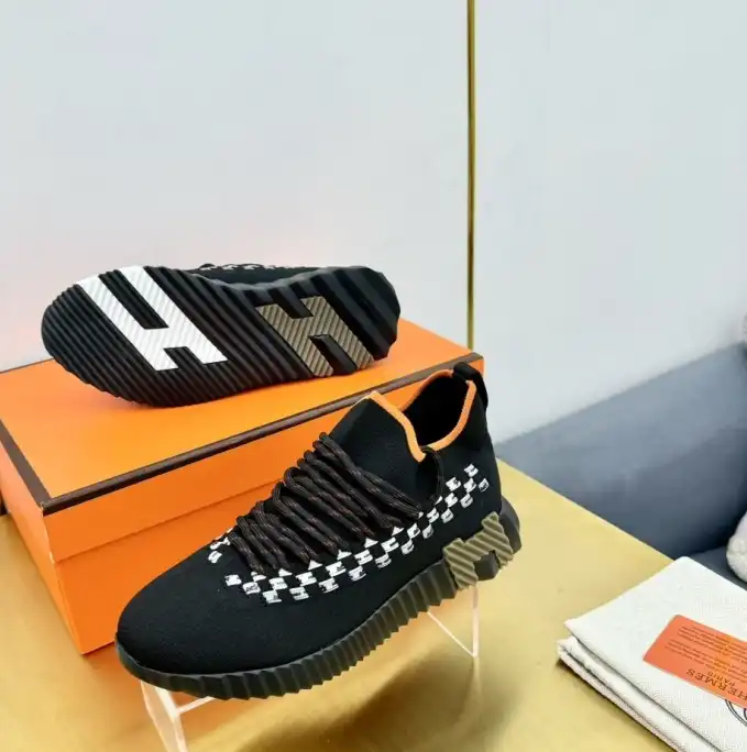 hype Hermes Casual Shoes