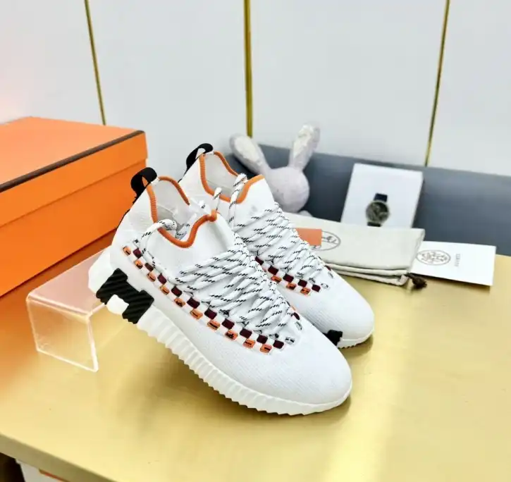 hype Hermes Casual Shoes