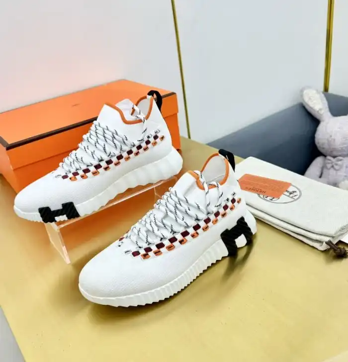 hype Hermes Casual Shoes