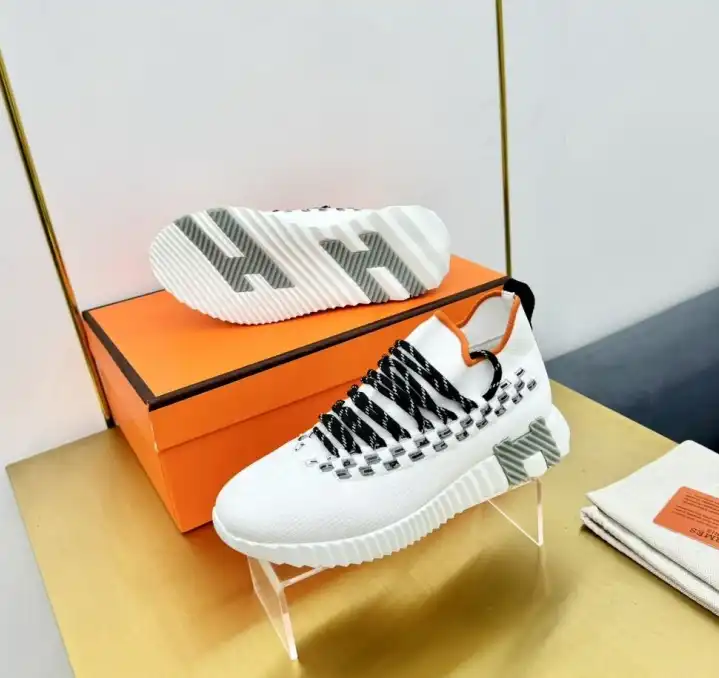 hype Hermes Casual Shoes