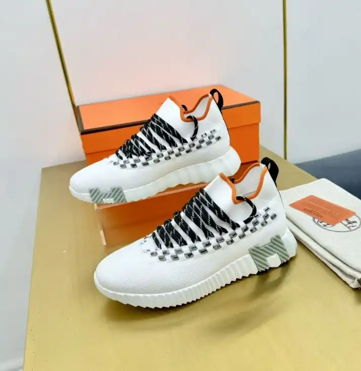 hype Hermes Casual Shoes