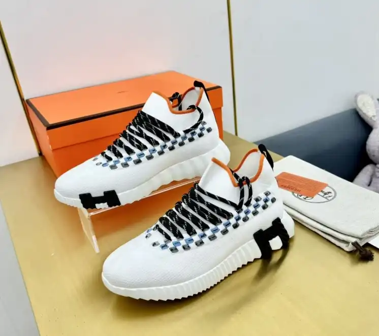 hype Hermes Casual Shoes