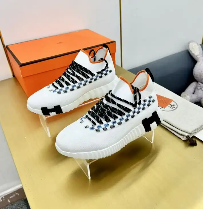 hype Hermes Casual Shoes