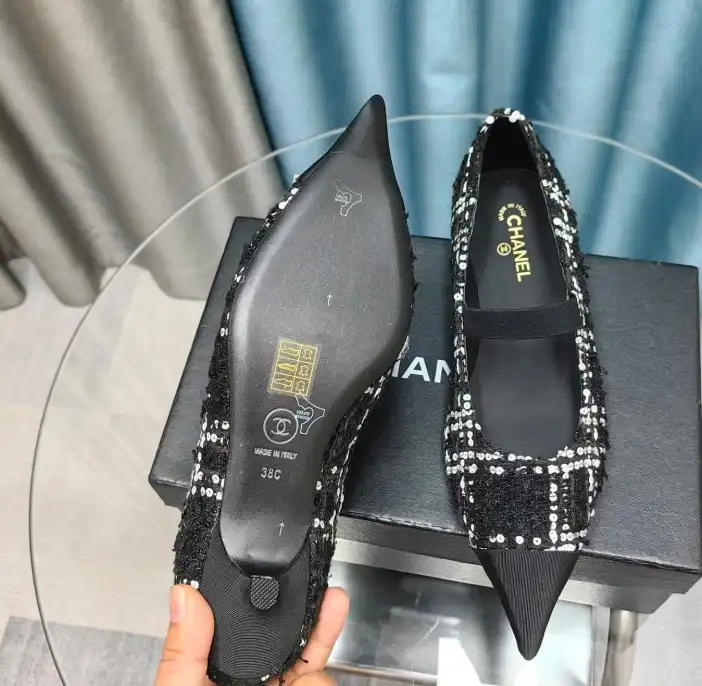 hype Chanel High Heels