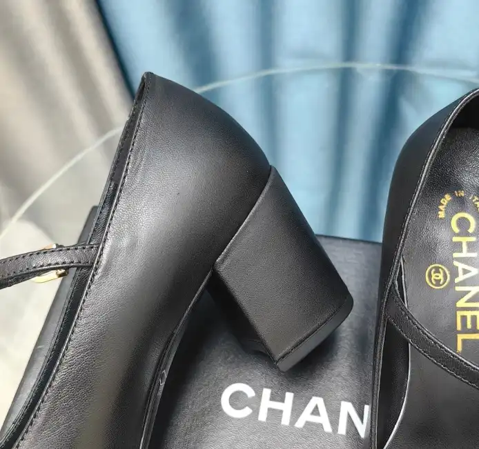 hype Chanel High Heels