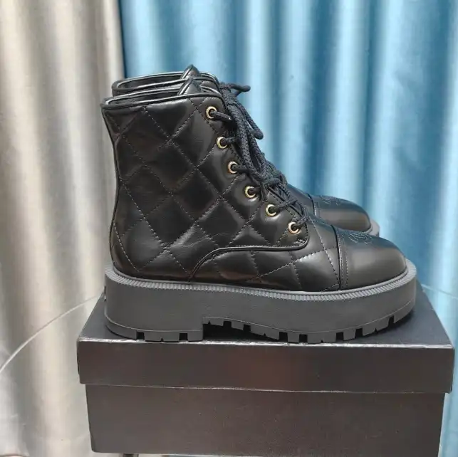 hype Chanel Boots