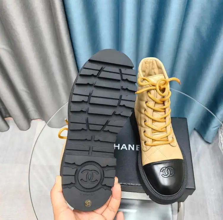 hype Chanel Boots