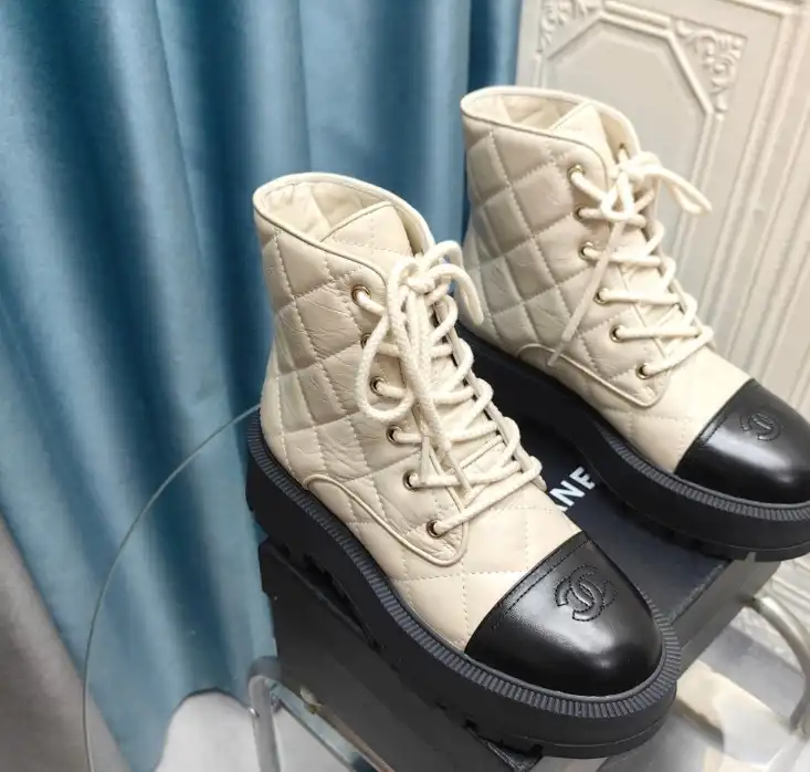 hype Chanel Boots