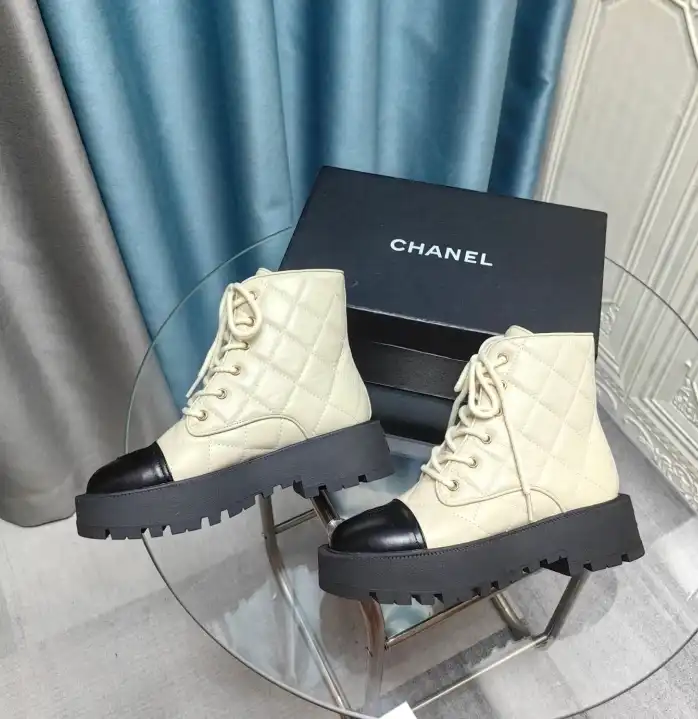 hype Chanel Boots