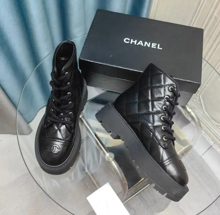 hype Chanel Boots