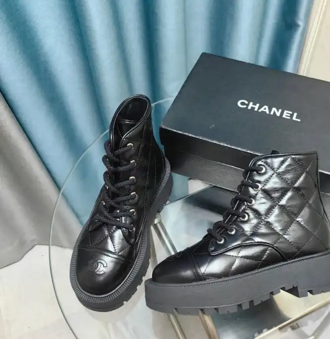 hype Chanel Boots