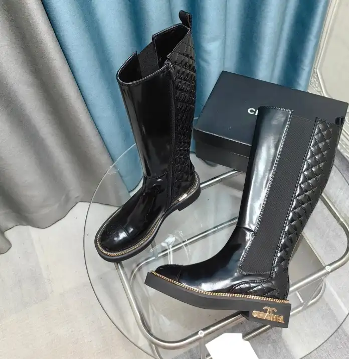 hype Chanel Boots