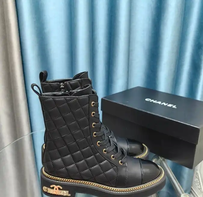 hype Chanel Boots