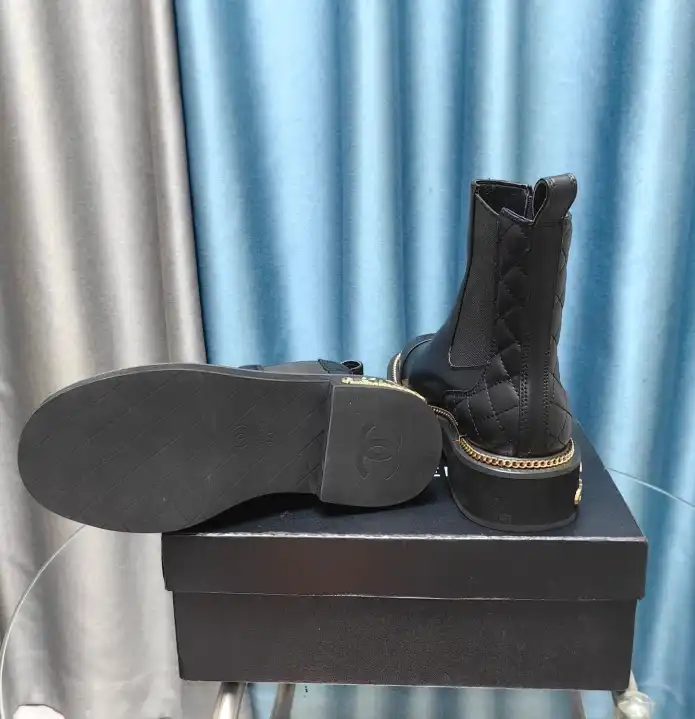 hype Chanel Boots