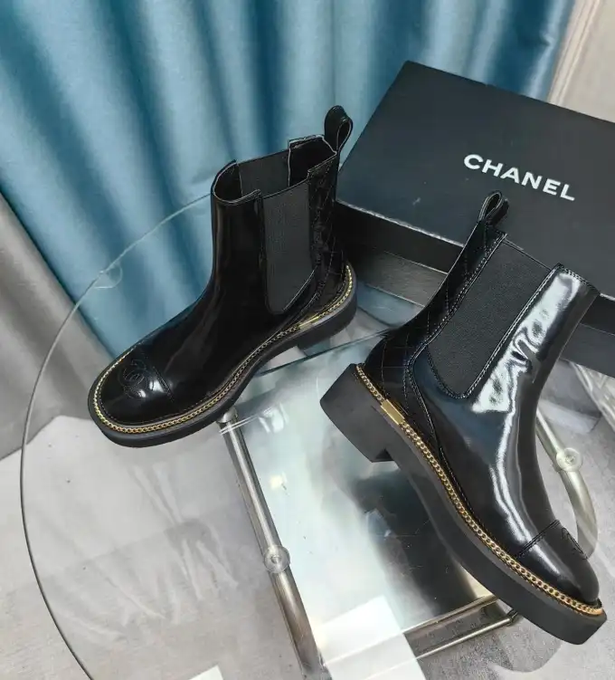 hype Chanel Boots