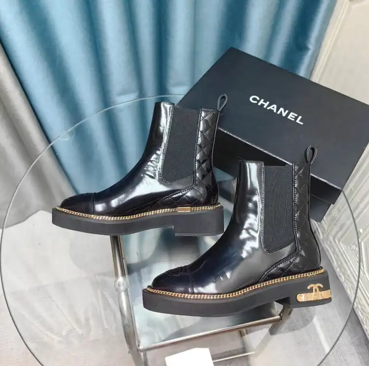 hype Chanel Boots