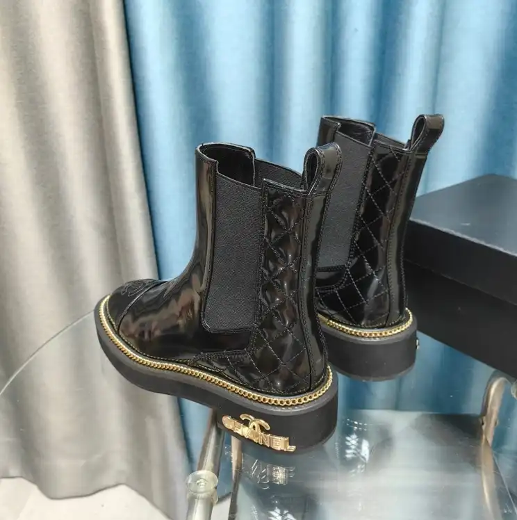 hype Chanel Boots