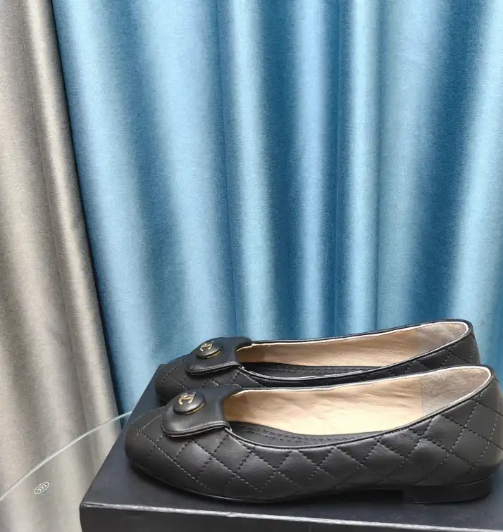 hype Chanel Flat Shoes