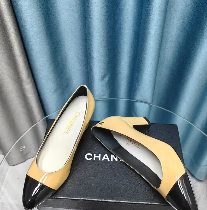 hype Chanel High Heels