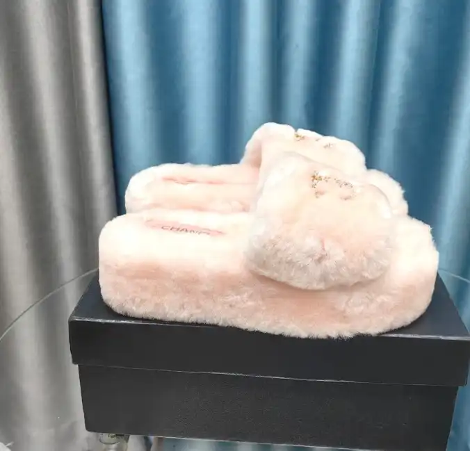 hype Chanel Slippers