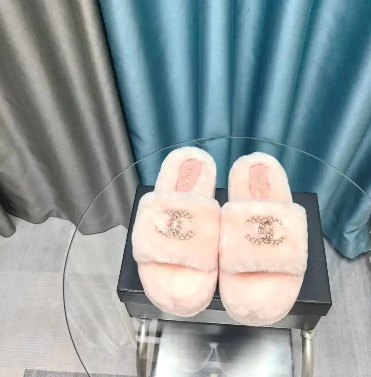 hype Chanel Slippers