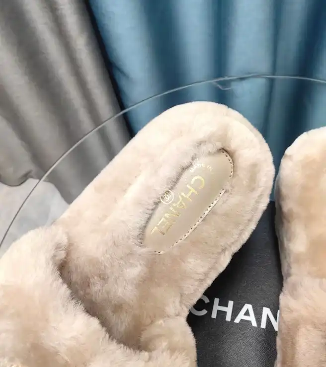 hype Chanel Slippers