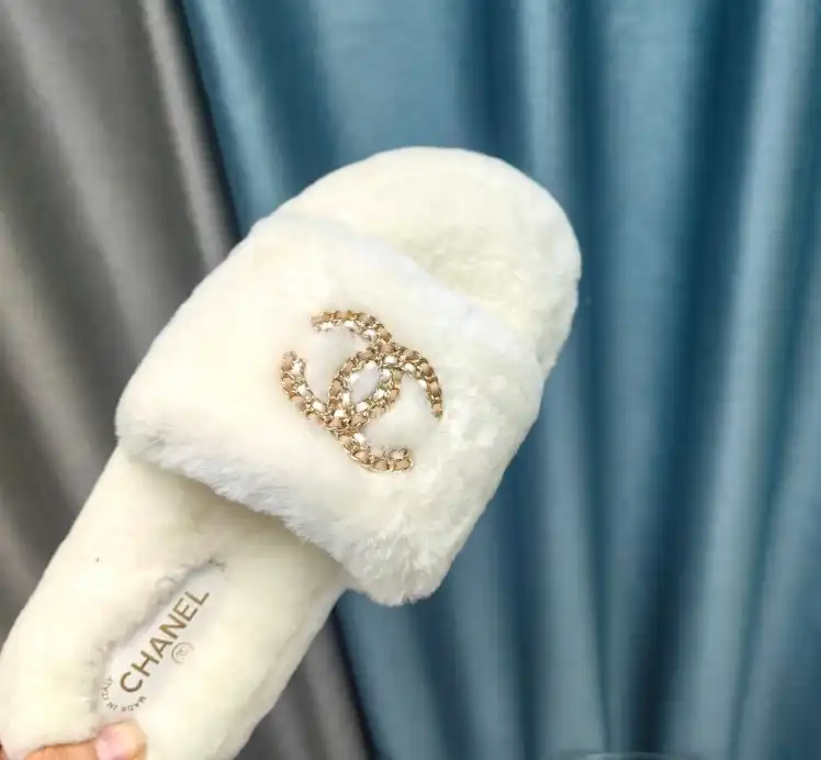 hype Chanel Slippers