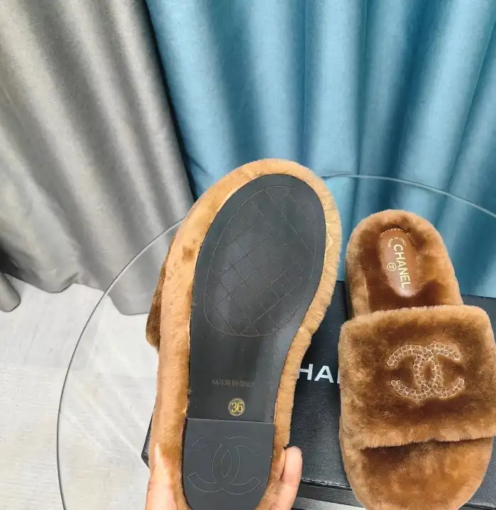 hype Chanel Slippers