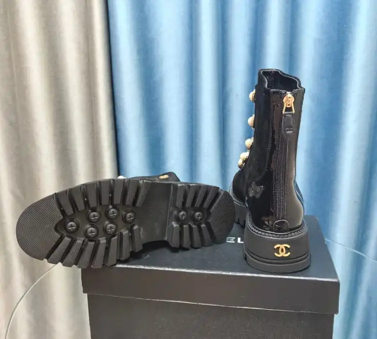 hype Chanel Boots