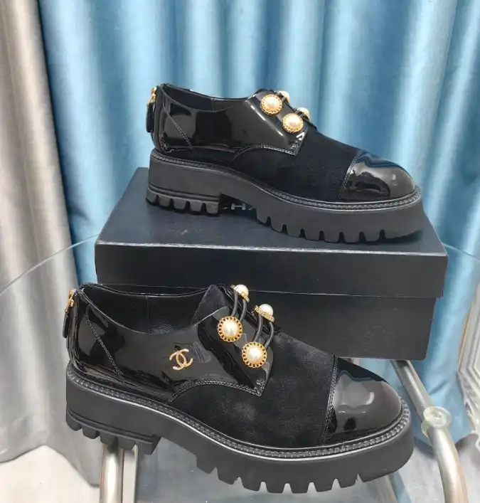 hype Chanel Boots