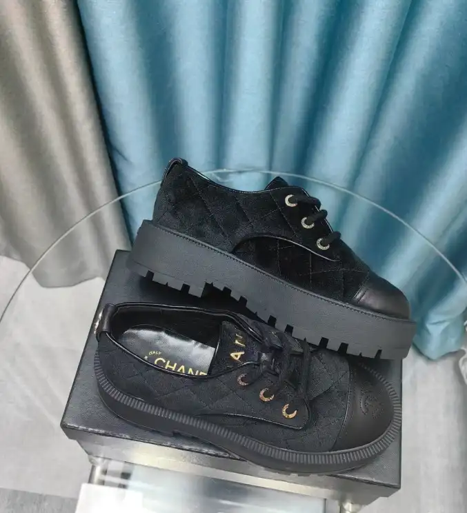 hype Chanel Boots